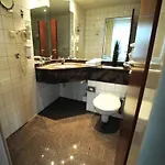 Hansa Hotel 4*