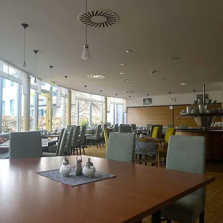 Hansa Hotel 4*