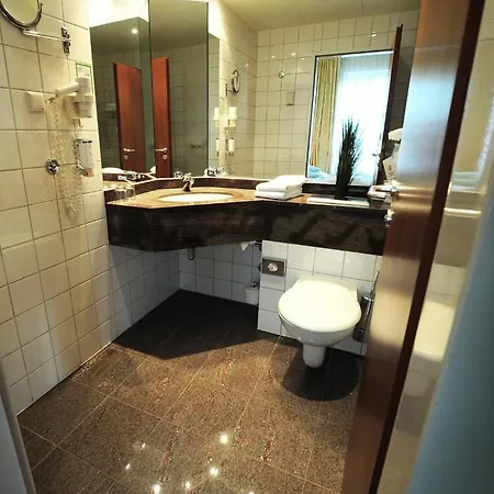 Hansa Hotel 4*